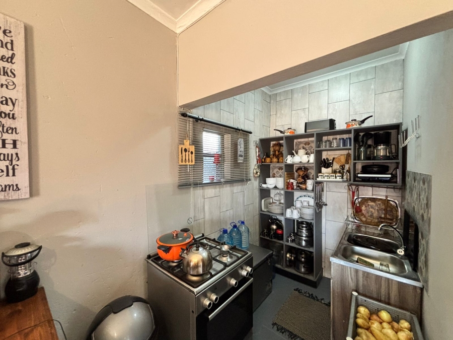 5 Bedroom Property for Sale in Parys Free State